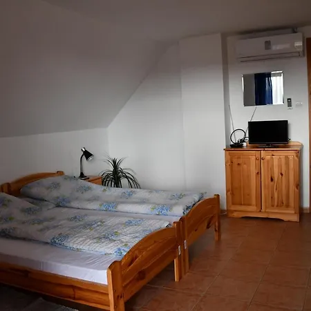 Nadas Apartman Πανσιόν