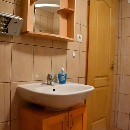 Nadas Apartman Πανσιόν